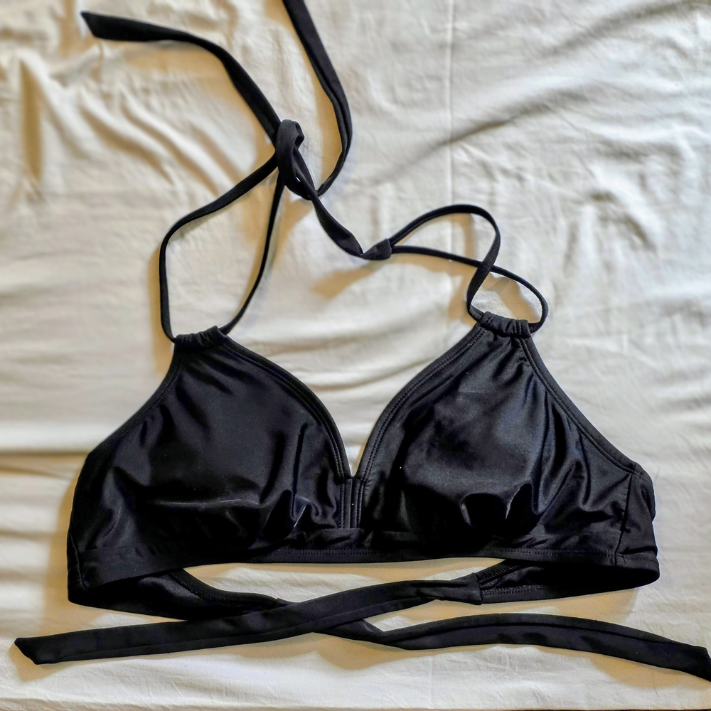 Source Unknown Black Bikini Top